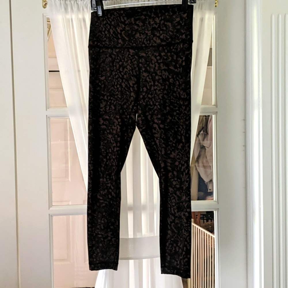 Lululemon 3/4 leggings
